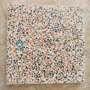 نمای تکی از نمونه خرید موزاییک گرانیت قرمز نمره 2 بر روی زمین