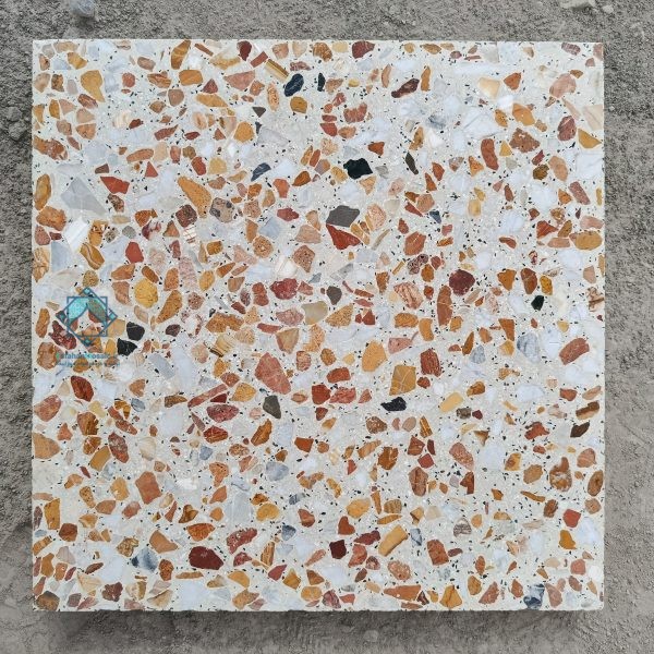 تصویر نمونه خرید موزاییک الوان فرنگی نمره 3 قرار گرفته بر روی زمین